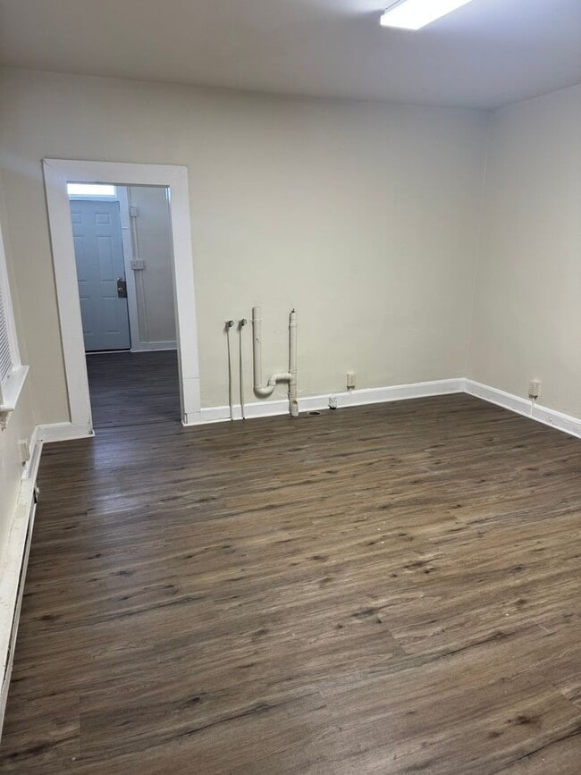 Building Photo - 20-22 Elizabeth St