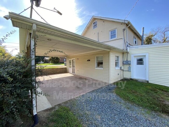 Building Photo - 601 Forbes St