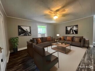 Building Photo - 212 Westwood Dr
