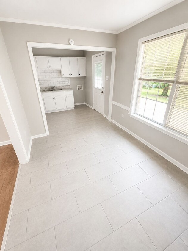Foto del edificio - 3685 Moccasin Cove