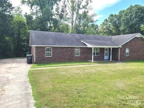 Building Photo - 8149 Westbourne Dr