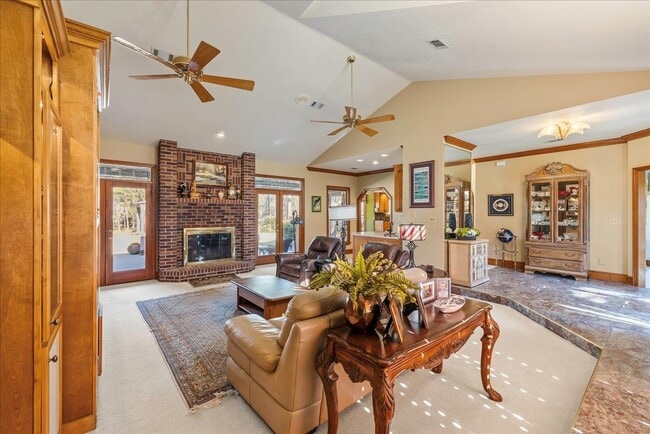 Building Photo - 9027 Winged Foot Dr