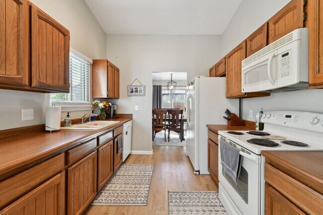 Foto del edificio - 11770 E Asbury Ave