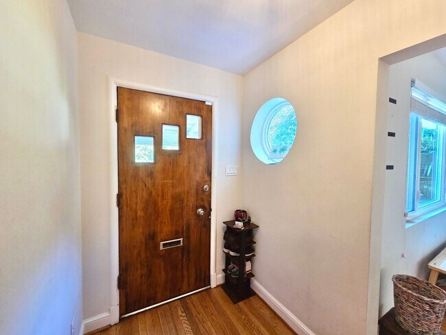 Photo - Lovely 4 BR/2 BA Single-Family Home in Sil...