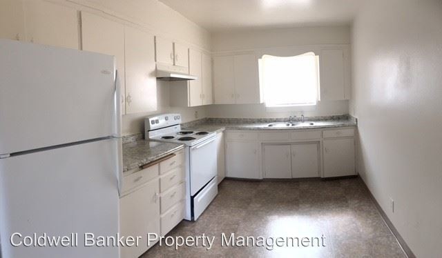 Building Photo - 1109 Olive Ave