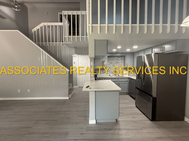 Foto del edificio - MUST SEE!!! 2BED/2BATH FULLY REMODELED UNIT IN GREENLEAF!!! FENCED BACK YARD!!!