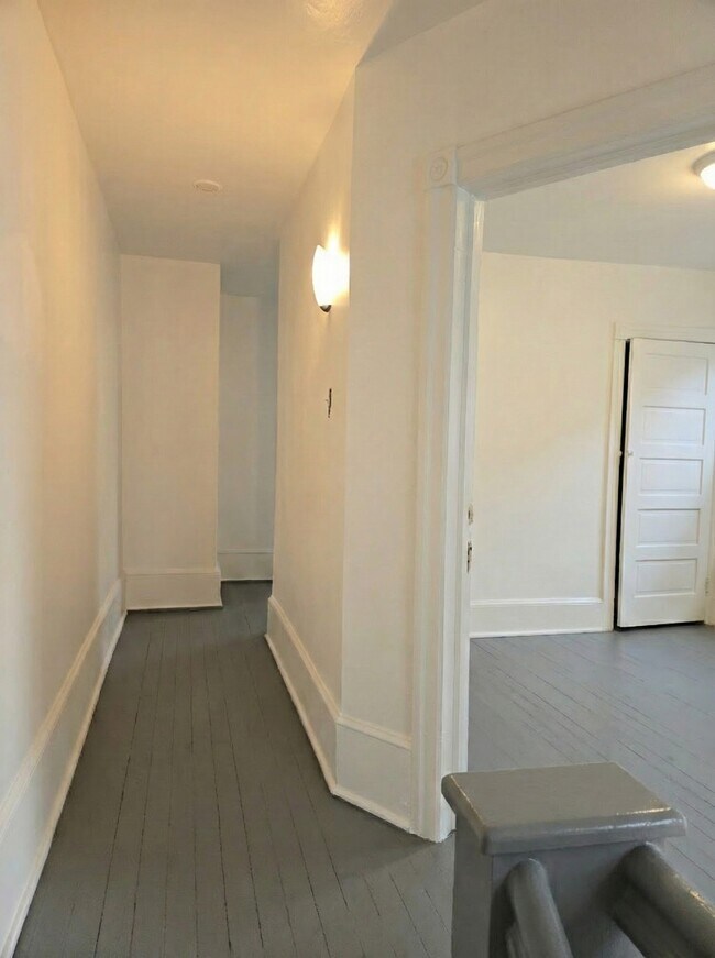 Foto del edificio - 20 N Georgia Ave