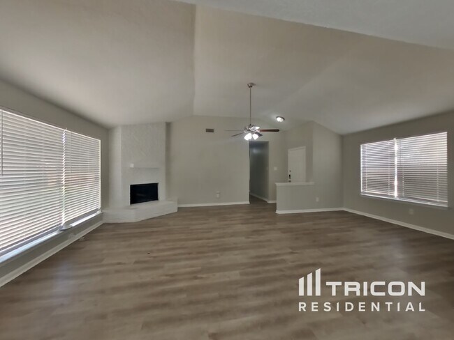 Foto del edificio - 8610 Orchard Ridge Ln