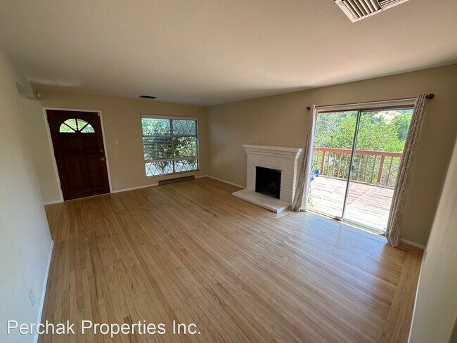 Building Photo - 3 br, 2 bath House - 3153 Sun Ridge Court