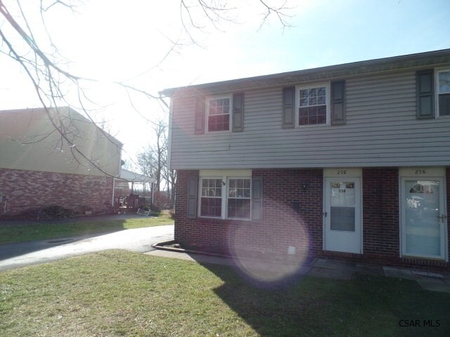 Building Photo - 258 Marietta Dr