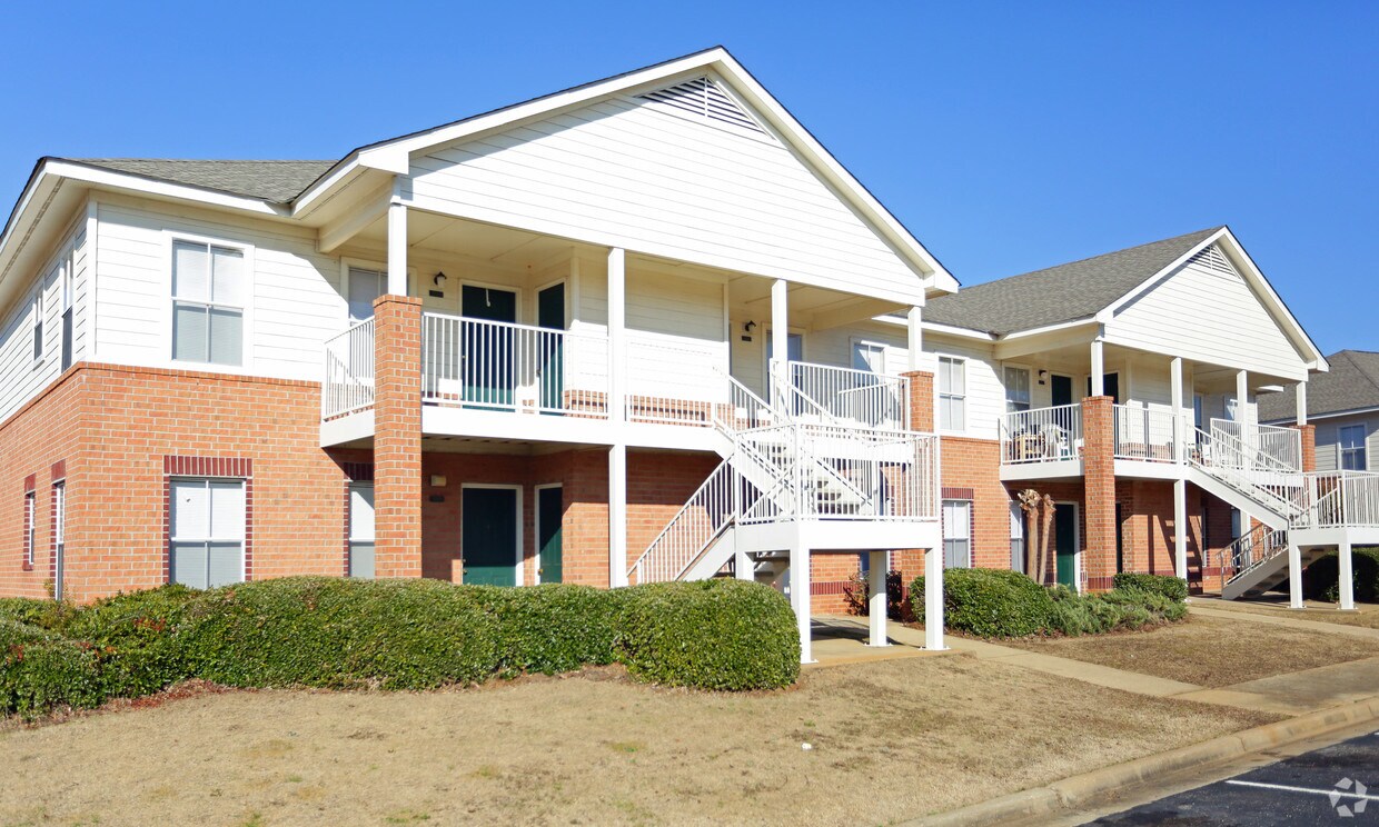 Rolling Hills Apartments Millbrook, AL