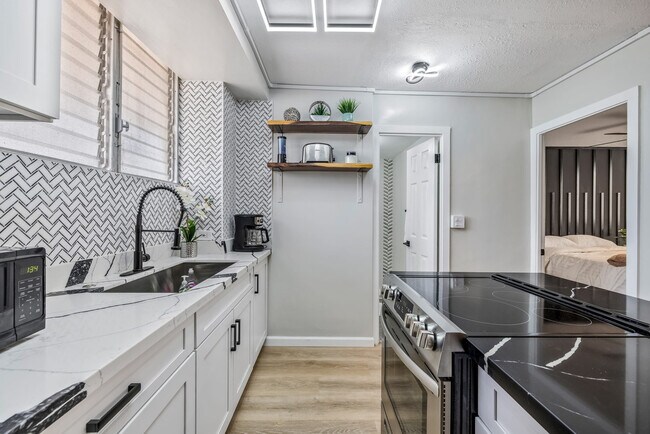 Foto del edificio - 225 Lili?uokalani Avenue-SI ID1234486P