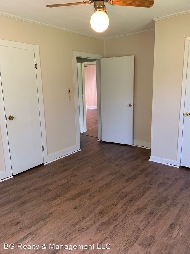 Foto del edificio - 2 br, 1 bath House - 1027 Robin St