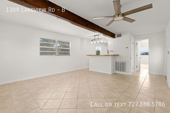Foto del edificio - 1309 Lakeview Rd