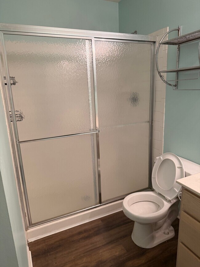 Foto del edificio - 8354 Glenwillow Ln