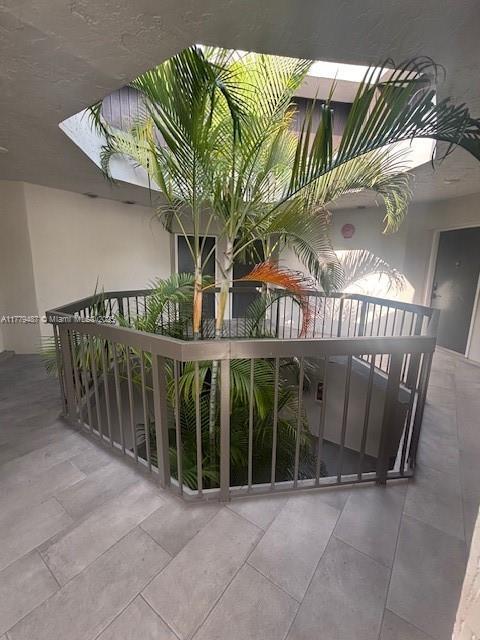 Building Photo - 9425 Fontainebleau Blvd