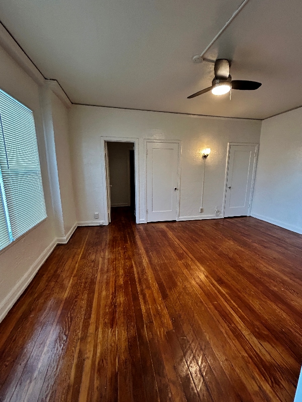 Building Photo - 1523 N McCadden Pl
