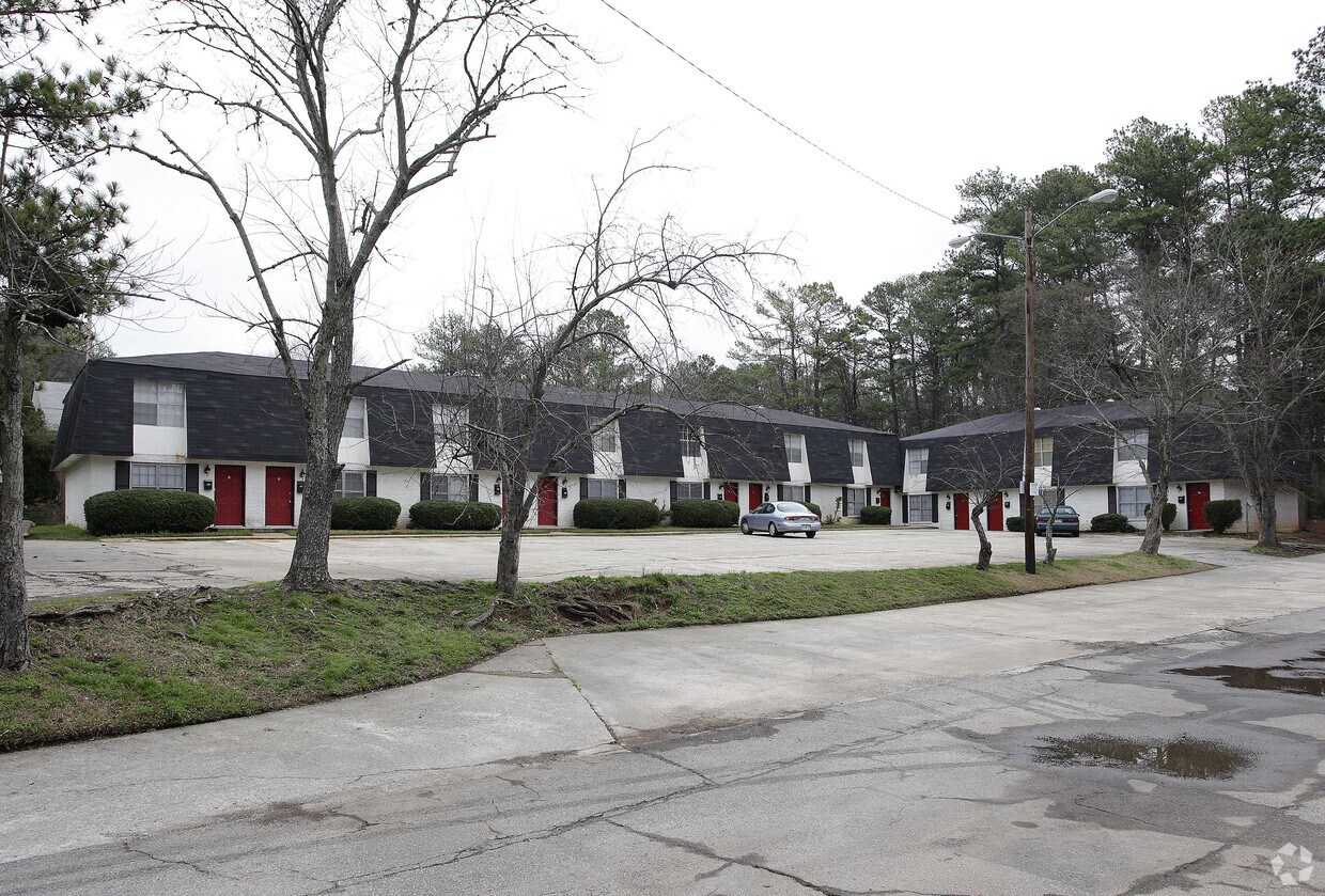 Building Photo - The Courtyard 20