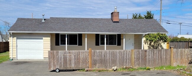 Building Photo - 6207 Wildaire Rd SW