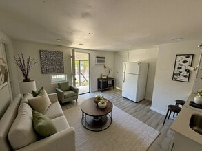 Building Photo - 302 MLK Dr