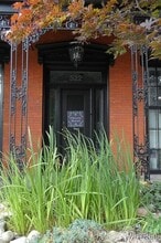 Building Photo - 522 Franklin St