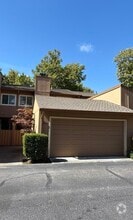 Building Photo - 6056 Elmbridge Dr