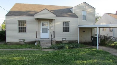 Building Photo - 216 W Ercoupe Dr
