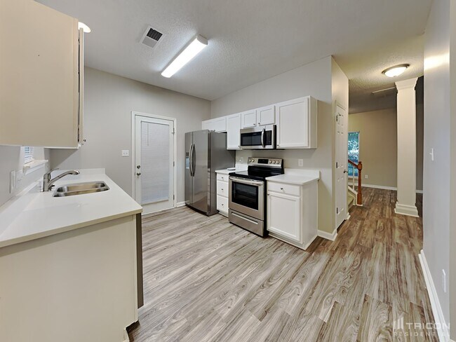 Foto del edificio - 13200 Lampmeade Ln
