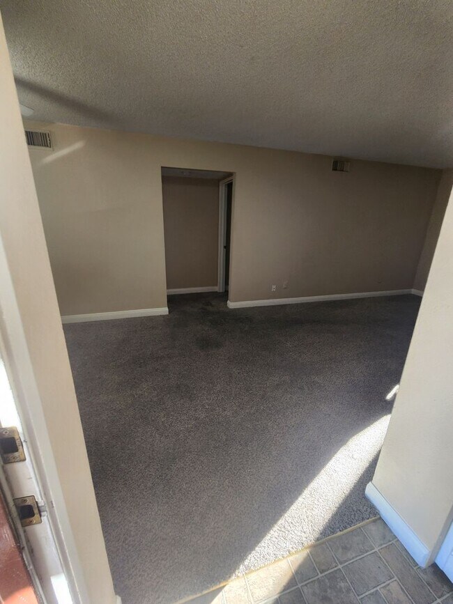 Foto del edificio - 2750 S Durango Dr