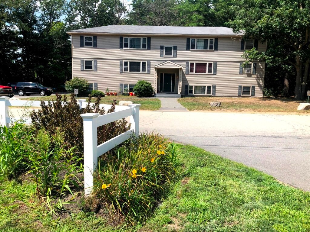 3 Shady Ln Unit 2, Plaistow, NH 03865 Apartments in Plaistow, NH