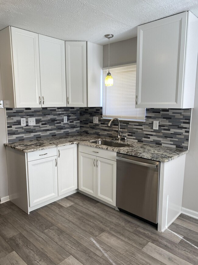 Foto del edificio - 20327 Ellis St