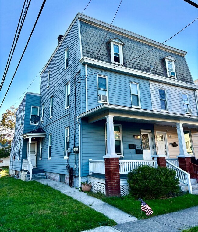 Foto del edificio - Charming apartment + quaint town