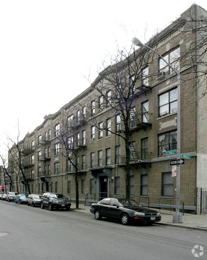 Building Photo - 5 Saint Pauls Pl