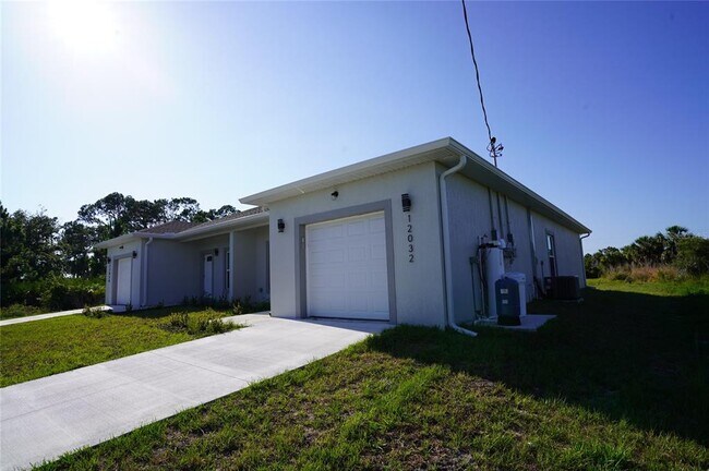 Building Photo - 12030 Tetzel Ave