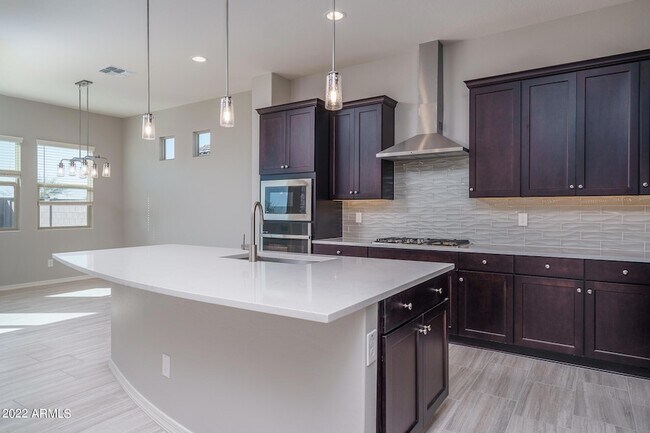 Foto del edificio - 16081 W Electra Ln