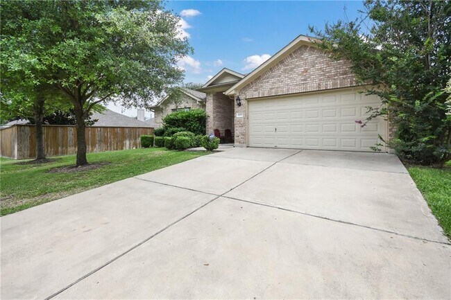 Foto del edificio - 4490 Heritage Well Ln