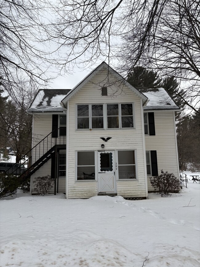 Building Photo - 289 Pelham Rd