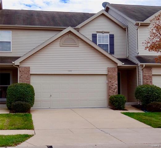 Primary Photo - 226 Shady Rock Ln