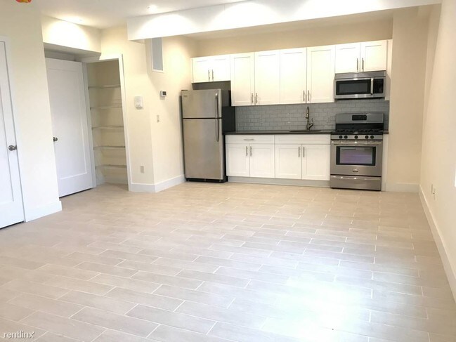 Foto del edificio - 3103 31st Ave