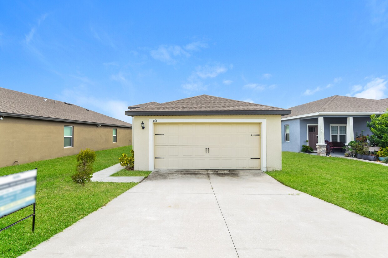 Primary Photo - 409 Kensington View Dr, Winter Haven, FL