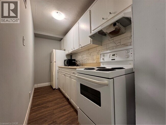 Photo du bâtiment - 141 Linnwood Ave