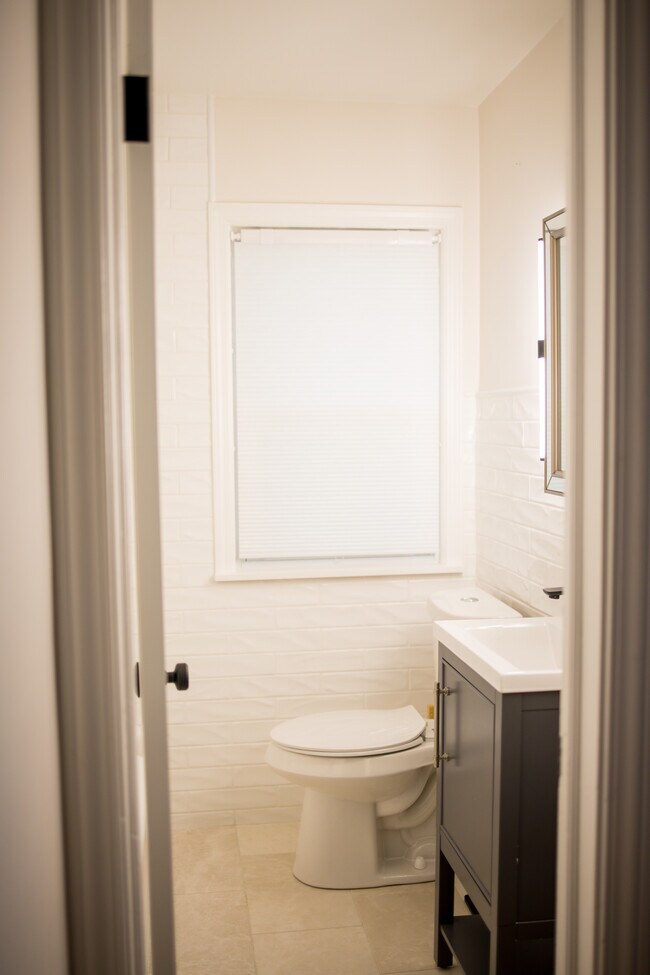 Foto del edificio - 5104 Abigail Dr