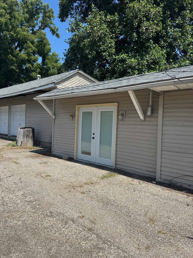 Foto del edificio - 837 11th St