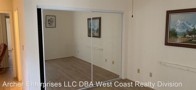 Building Photo - 2 br, 2 bath House - 1438 Senator Way