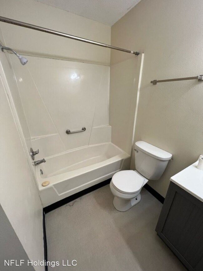 Foto del edificio - 3 br, 1 bath House - 3604 SE 11th st