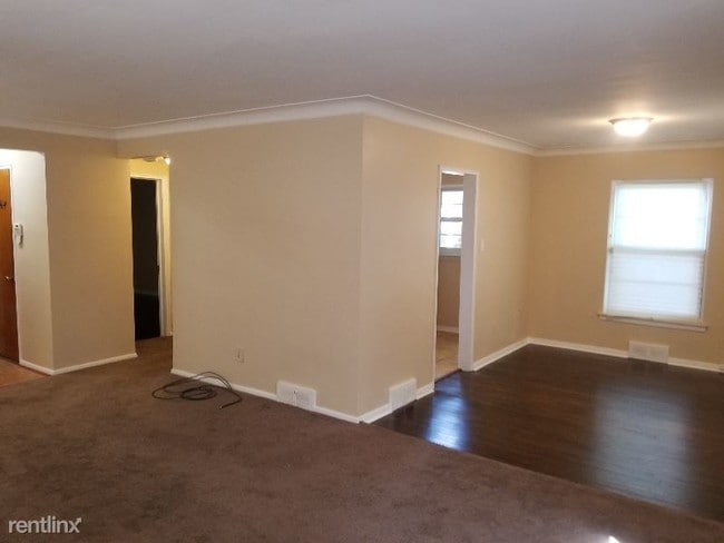 Building Photo - 1 br, 1 bath Condo - 21217 Kingsville