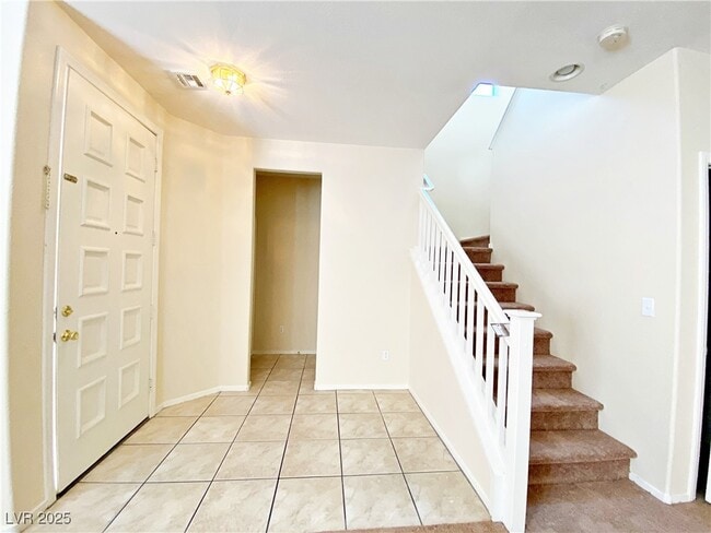 Building Photo - 4074 Sparrow Rock St