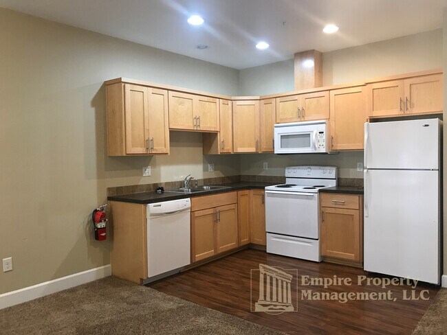 Foto del edificio - 1777 Mill St