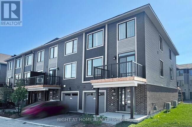 Building Photo - 368 Clearpath Private