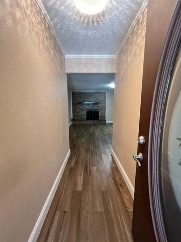 Building Photo - 2205 Laurel Oaks Dr